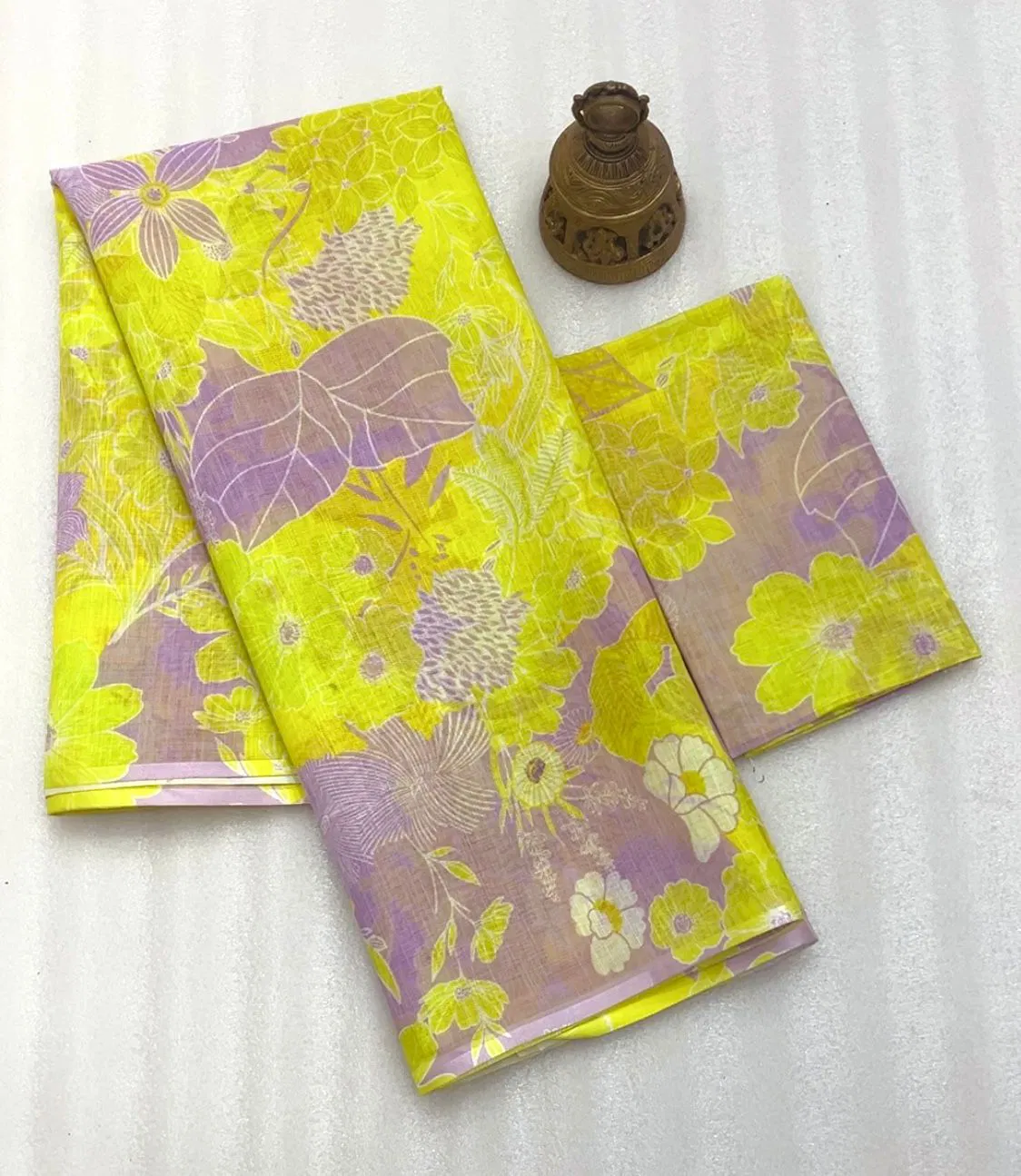 MG 519 Plain Linen Digital Printed Designer Saree Orders In India